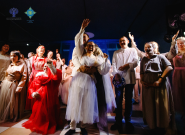 В Свердловской области актеры, музыканты и швеи с инвалидностью и без подготовили театральную постановку «Саги о Харальде»